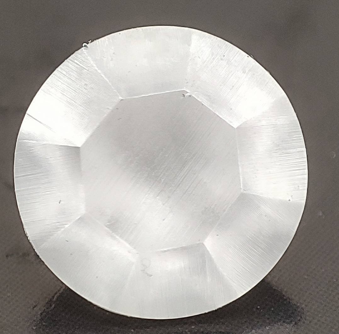 New launch 18 facets round diamond laser cutting machine